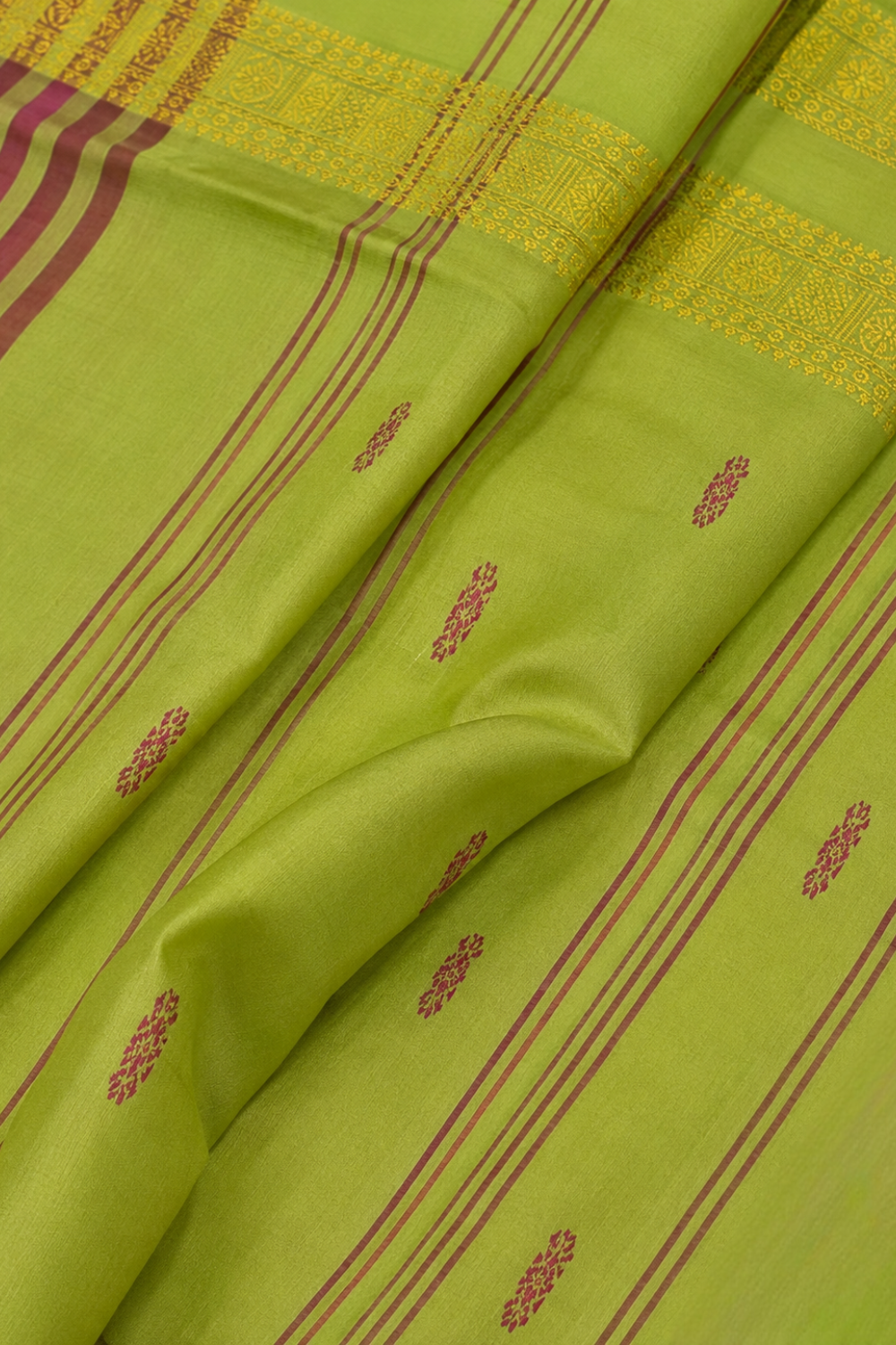 Royal Blue & Parrot Green Vazhainaar Pattu Saree with Traditional Zari Border