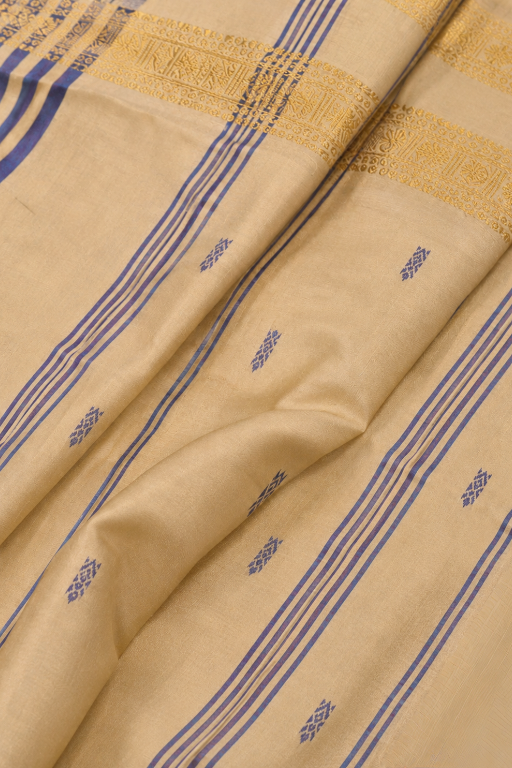 Royal Blue & Beige Vazhainaar Pattu Saree with Rich Gold Zari Border