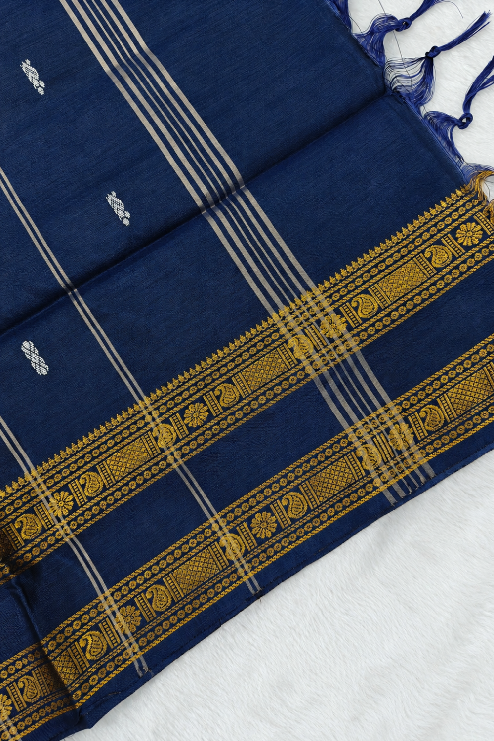 Vibrant Pink & Royal Blue Vazhainaar Pattu Saree with Rich Contrast Zari Pallu