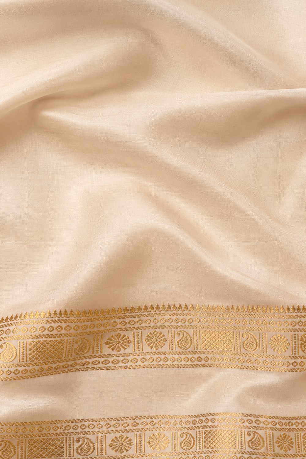 Royal Blue & Beige Vazhainaar Pattu Saree with Rich Gold Zari Border