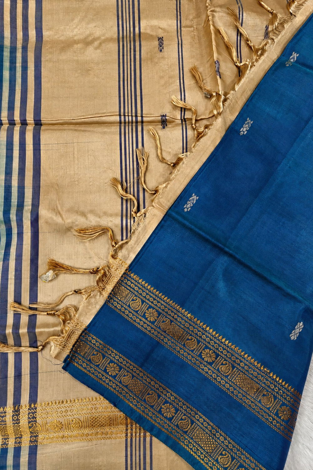 Royal Blue & Beige Vazhainaar Pattu Saree with Rich Gold Zari Border